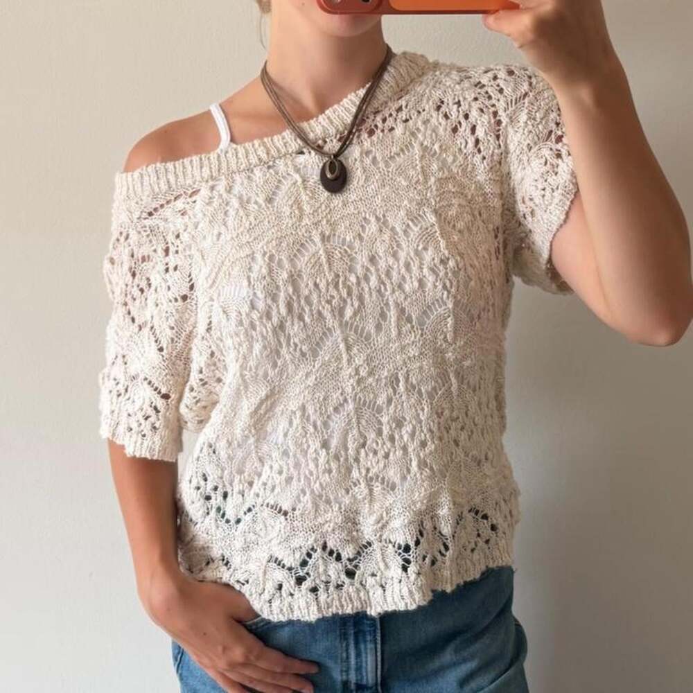 Mossimo Women's White and Cream Shirt
